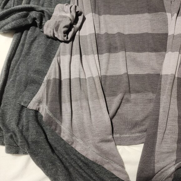 Burberry Brit Reversible Cardigan - Picture 2 of 6